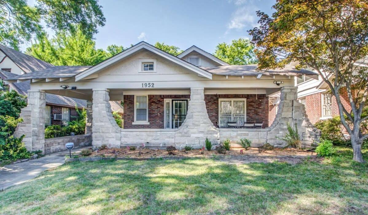 The Rolling Stone- Patio Fenced In Yard Villa Memphis Exterior photo