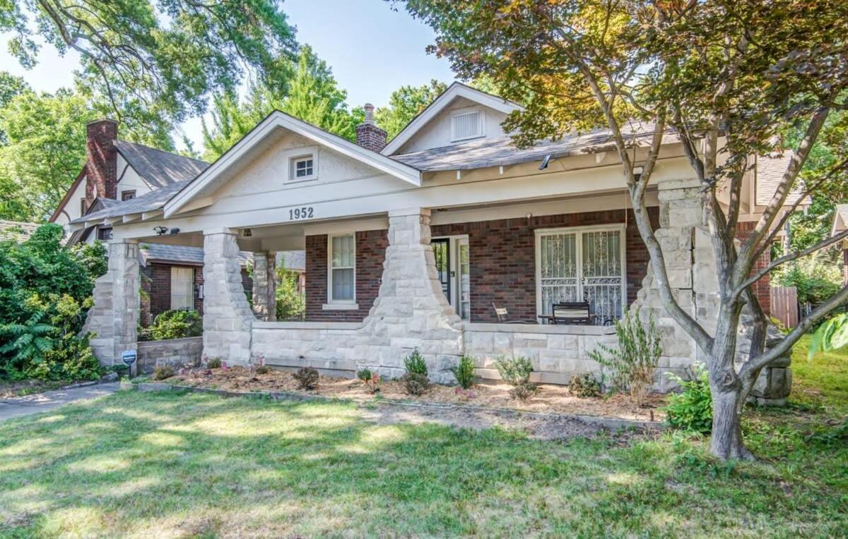 The Rolling Stone- Patio Fenced In Yard Villa Memphis Exterior photo